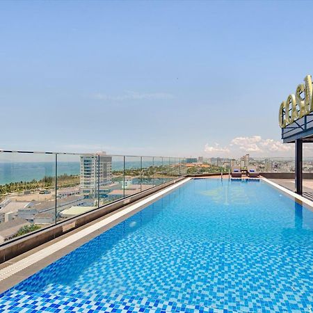 Cosmos Hotel Danang Екстериор снимка