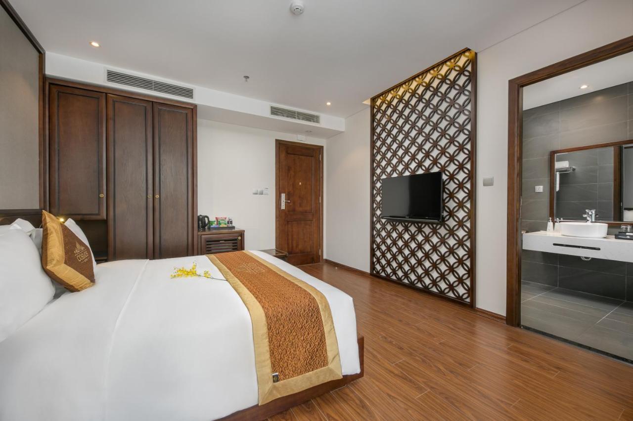 Cosmos Hotel Danang Екстериор снимка